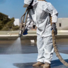 Revêtement imperméable à deux composants en pulvérisation